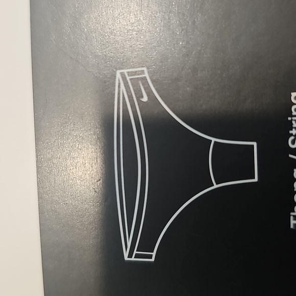 Nike Black Leak Protection Underwear - Picture 4 of 6